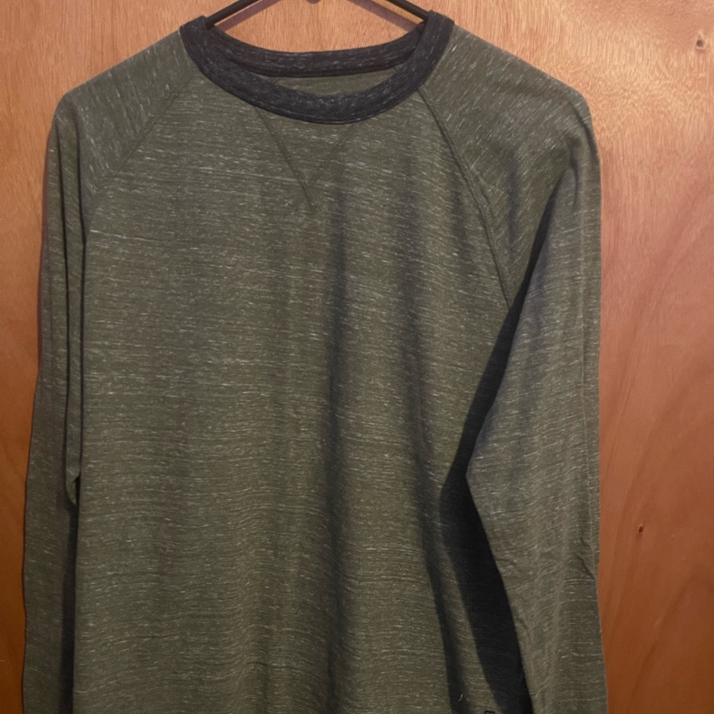 Express Men’s green long sleeve